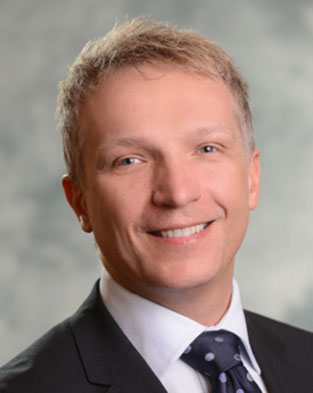Dr. Iwasuik